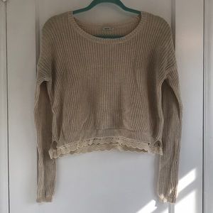 LACE CROPPED SWEATER